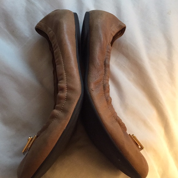 Tory Burch flats size 8 - Picture 6 of 8